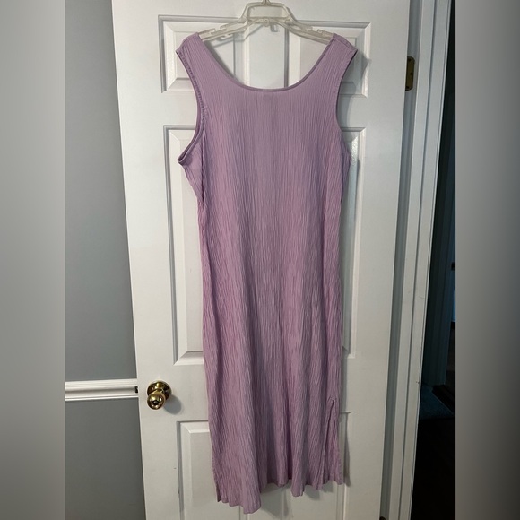 Beautiful!! 2 piece lavender dress and jacket - Picture 7 of 9